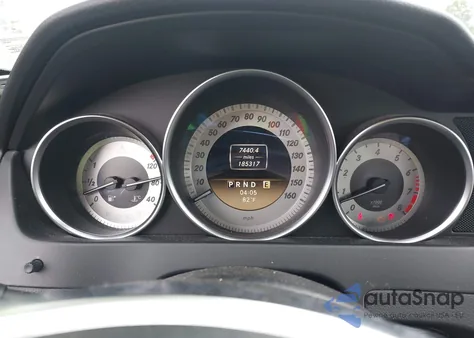 2012 Mercedes-Benz C 300 Luxury 4Matic/Sport 4Matic из США, поврежденный, VIN WDDGF8BB9CR205106